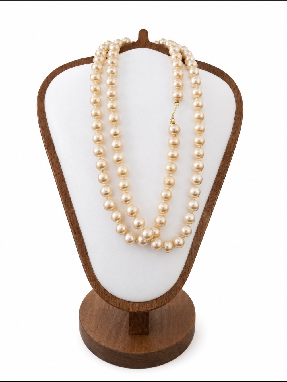 Classic Vintage Cream Faux Glass Pearl Necklace